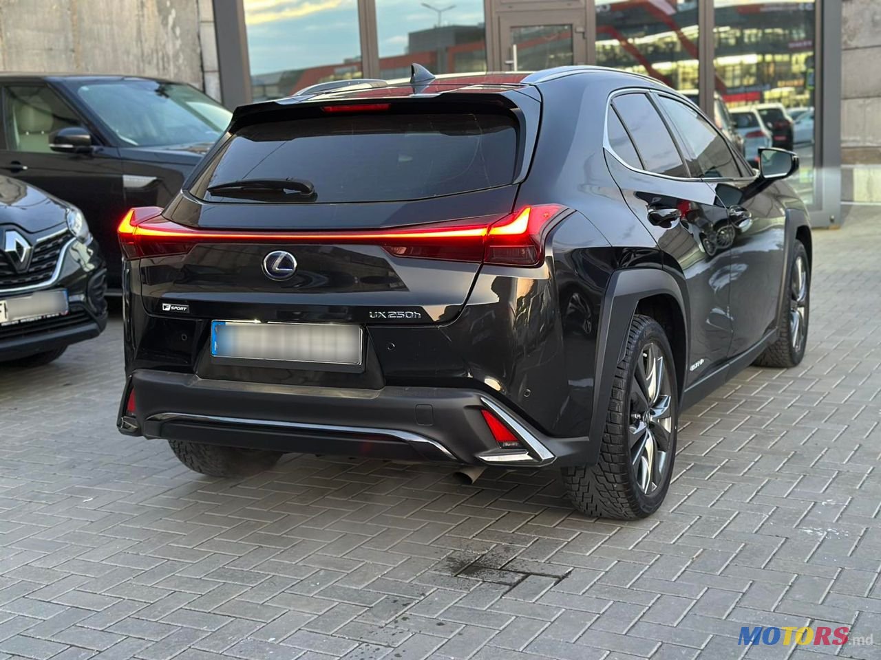 2019' Lexus UX photo #3