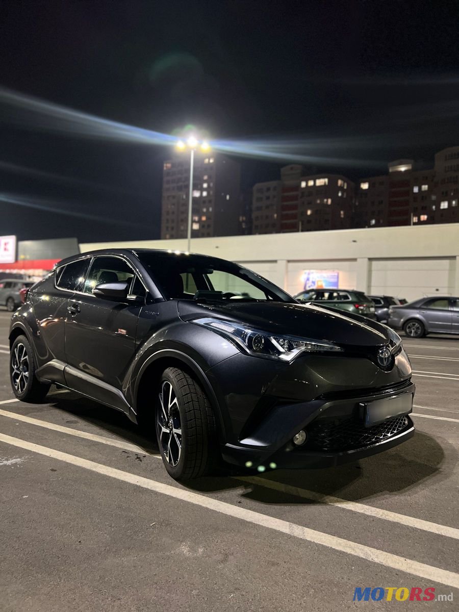 2018' Toyota C-HR photo #1