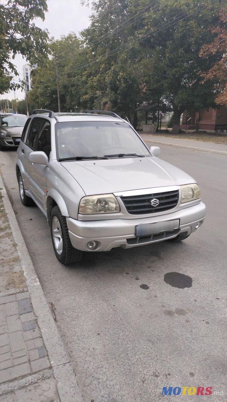 2001' Suzuki Grand Vitara photo #2