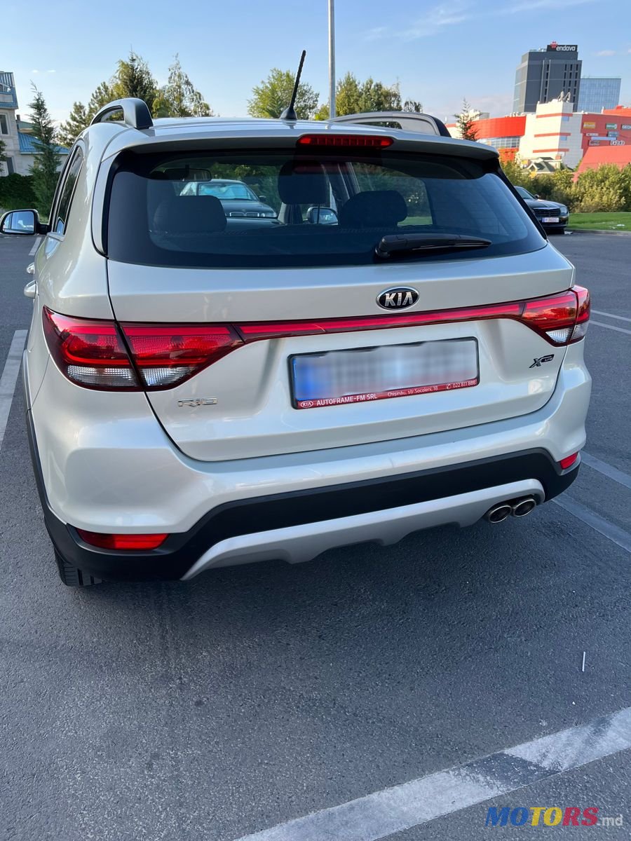 2018' Kia Rio X-Line photo #5