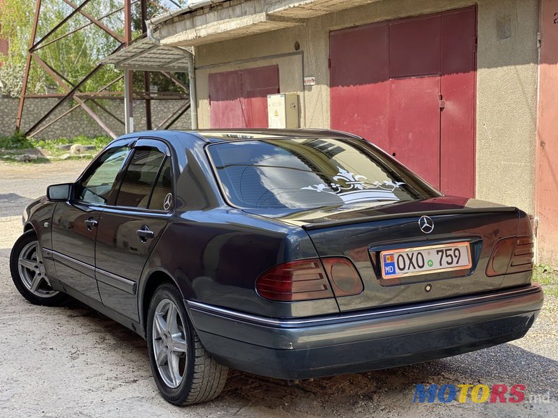 1998' Mercedes-Benz E Класс photo #4