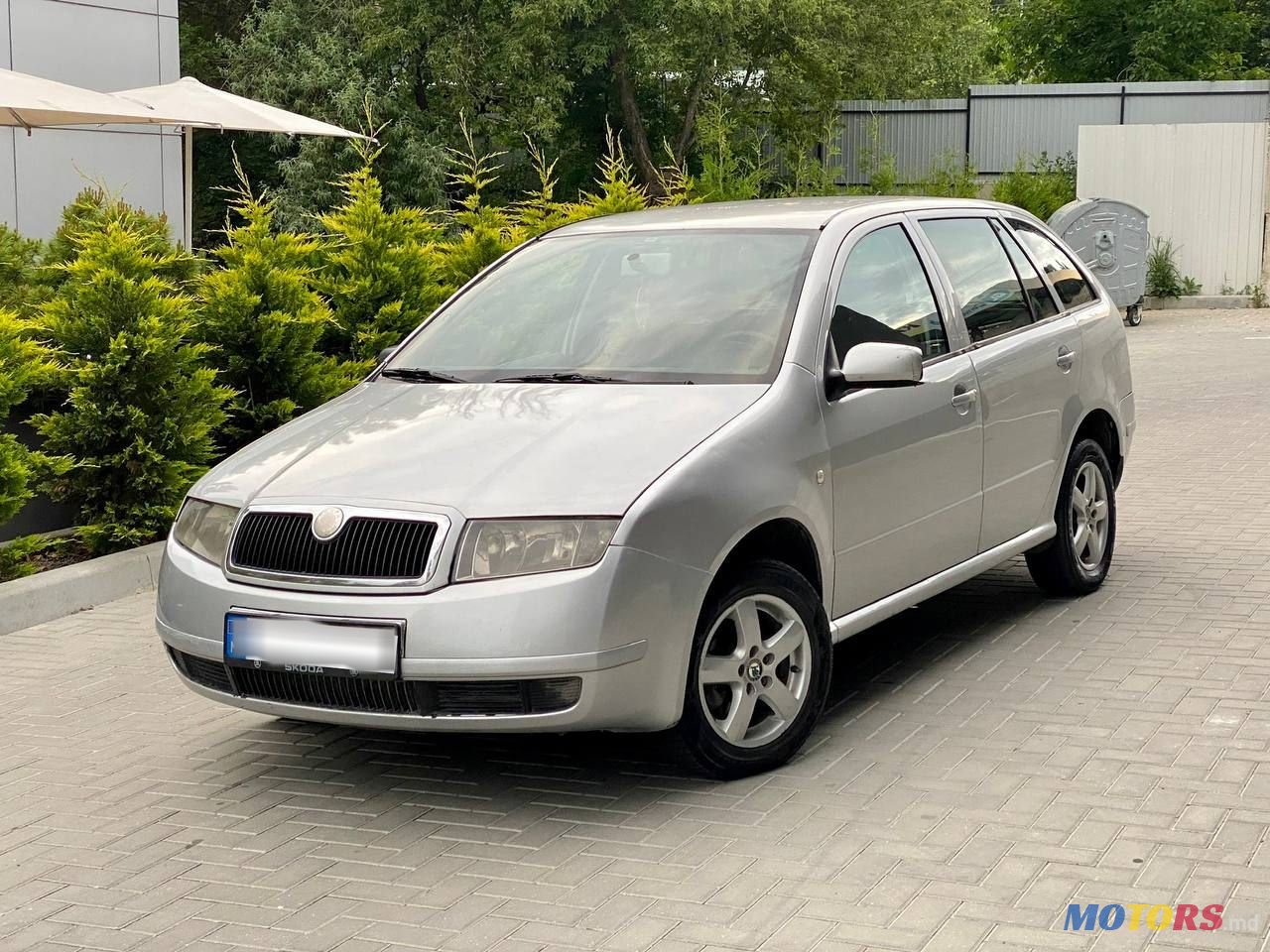2001' Skoda Fabia photo #3