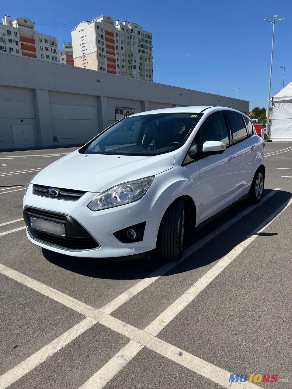 2013' Ford C-MAX photo #1