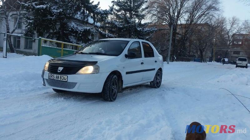 2009' Dacia Logan photo #2