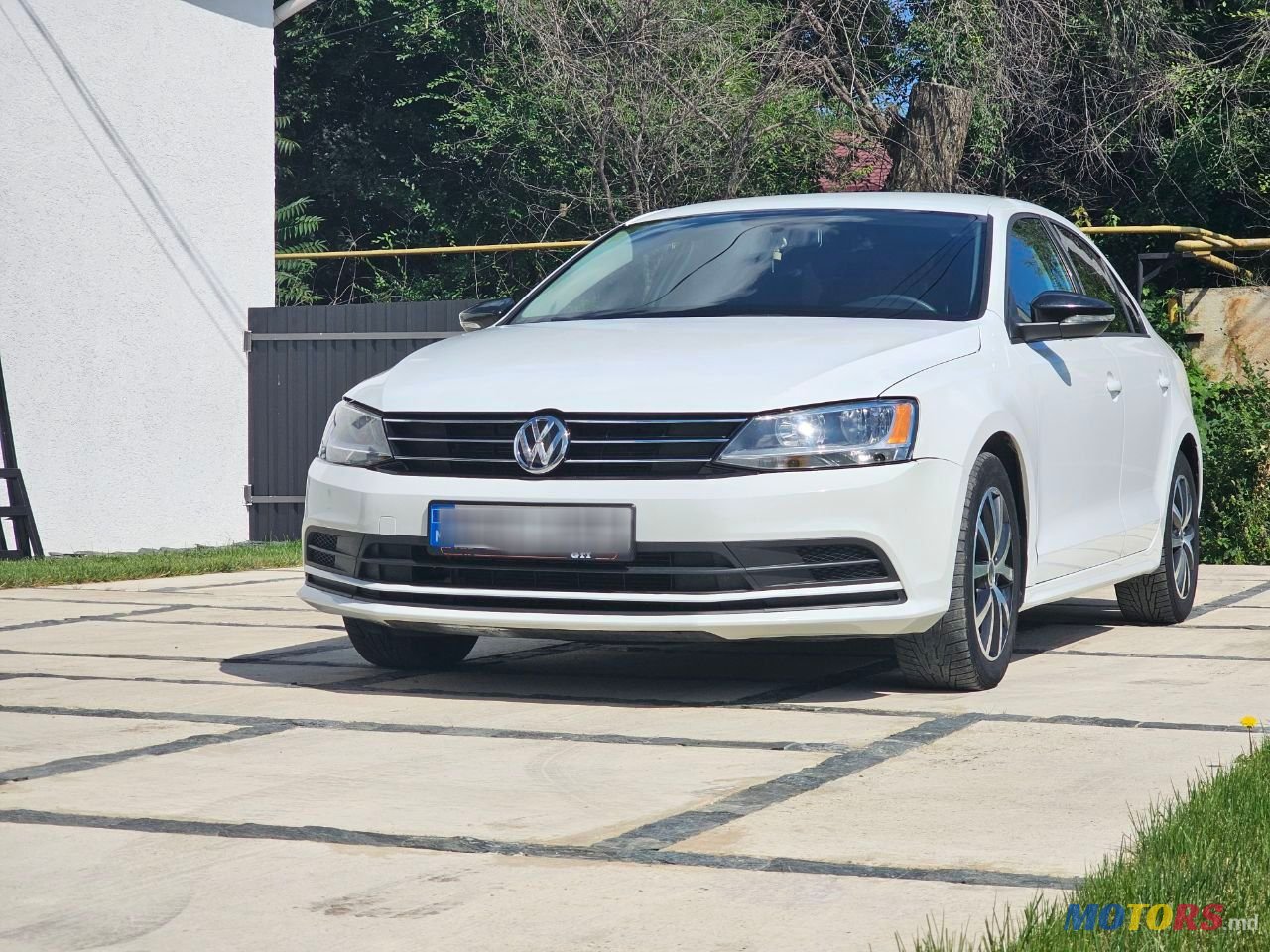 2016' Volkswagen Jetta photo #3