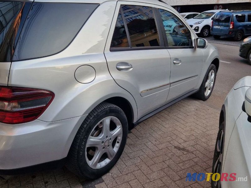 2008' Mercedes-Benz M-Class photo #4