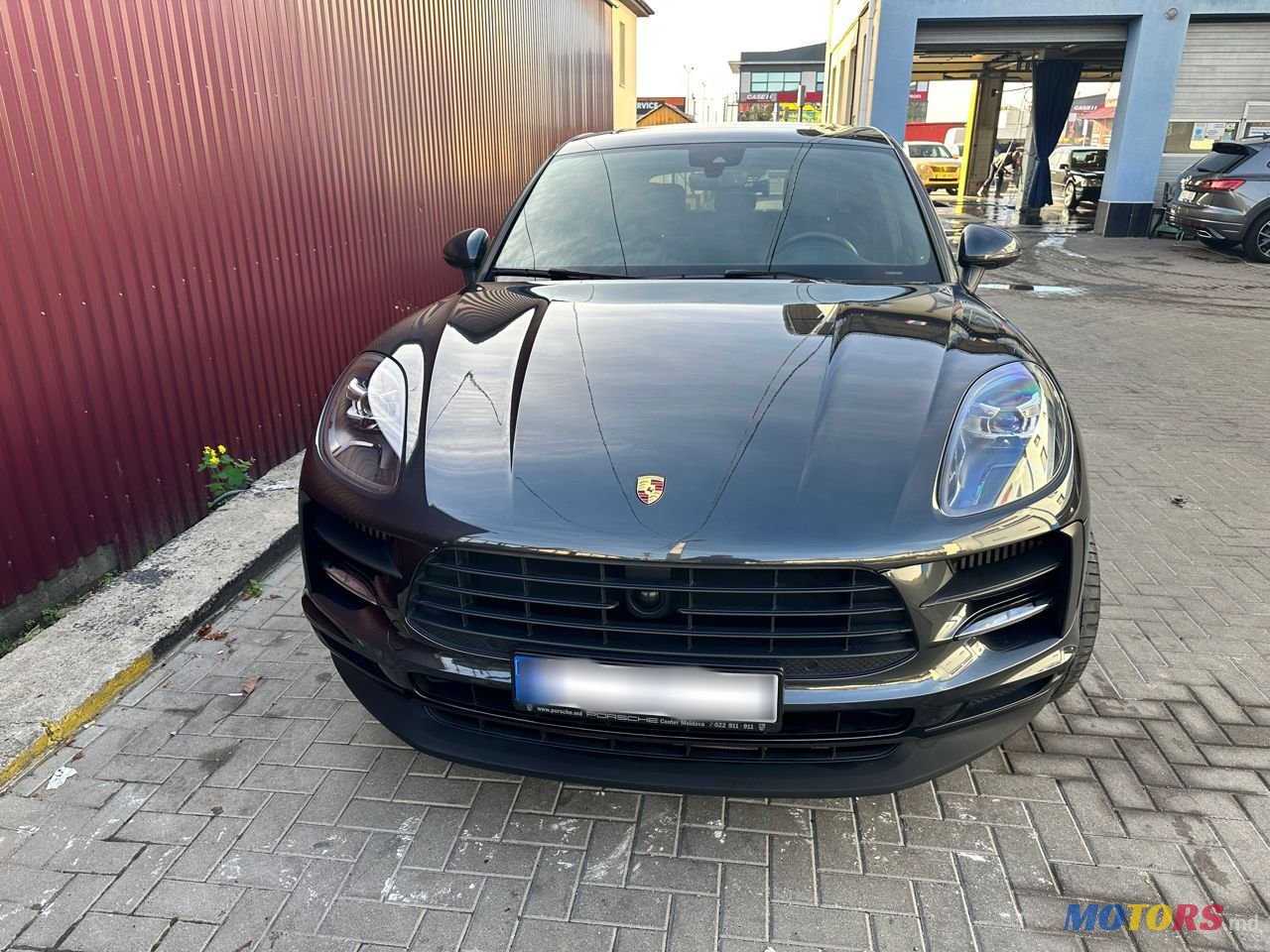 2020' Porsche Macan photo #1