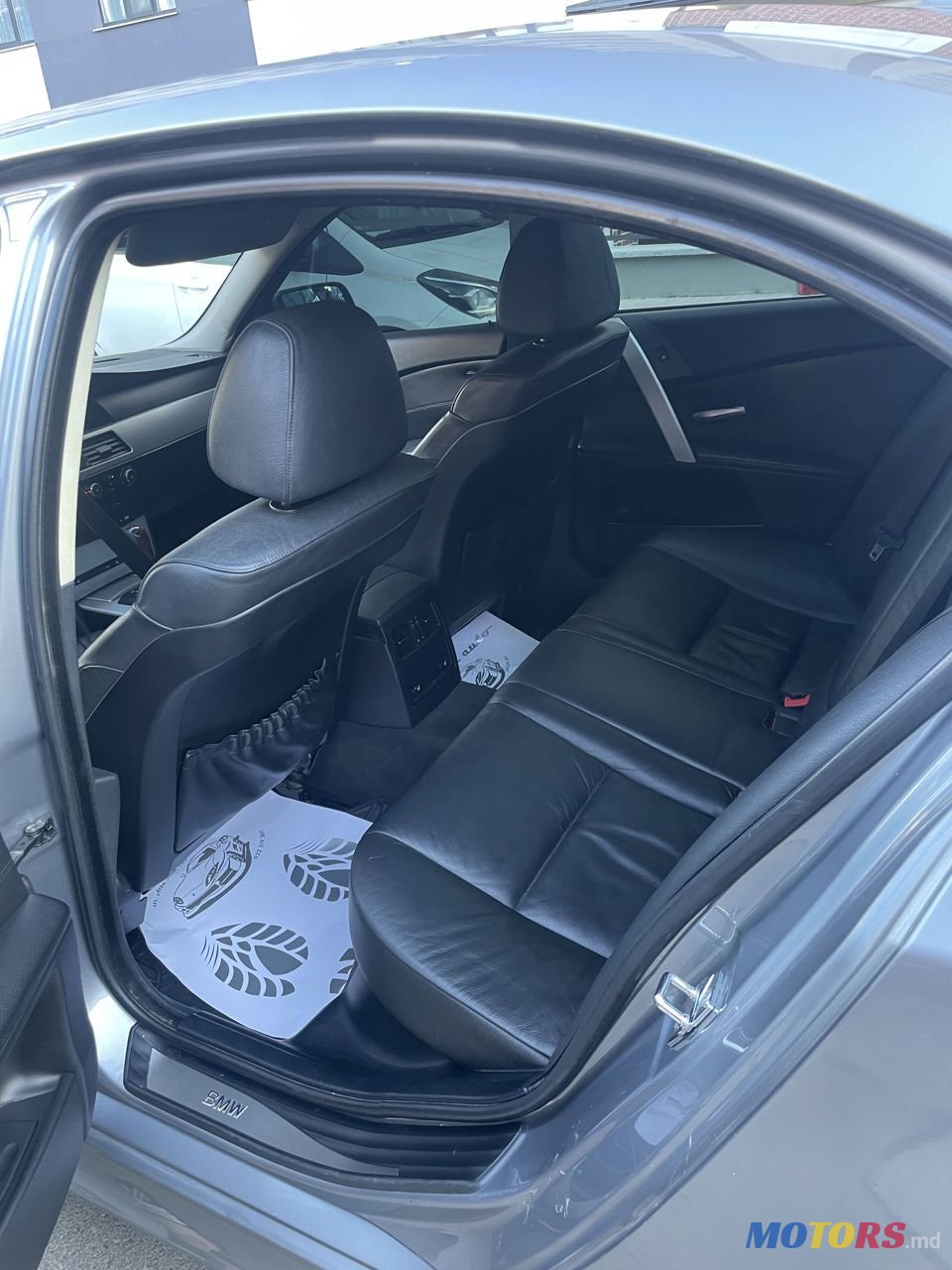 2005' BMW 5 Series photo #5