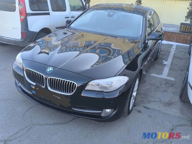 2012' BMW 5 Series photo #1