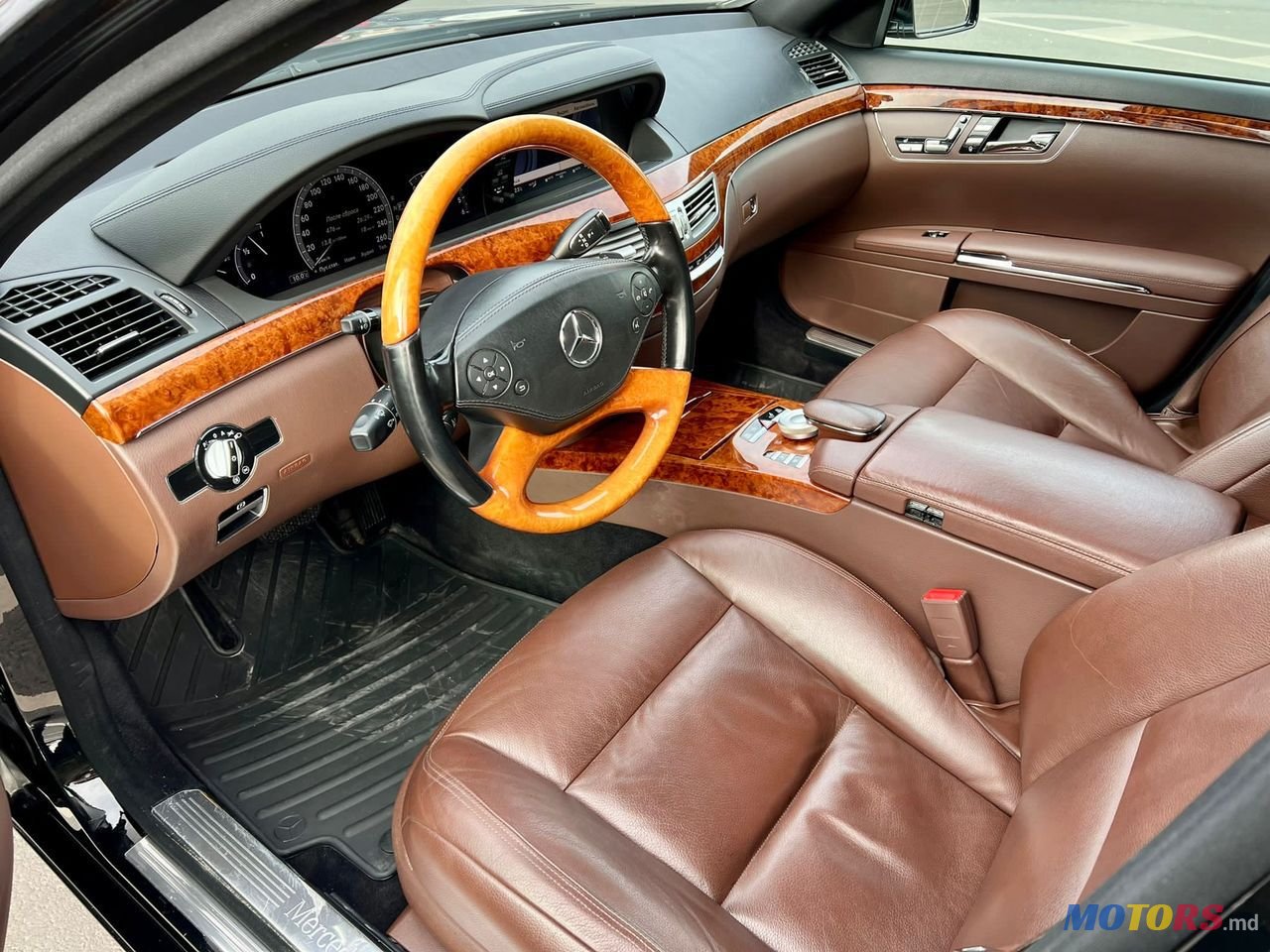 2011' Mercedes-Benz S Класс photo #5