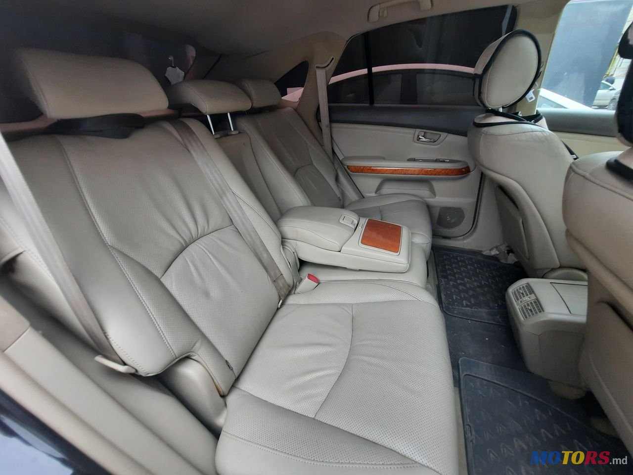 2004' Lexus Rx Series photo #6