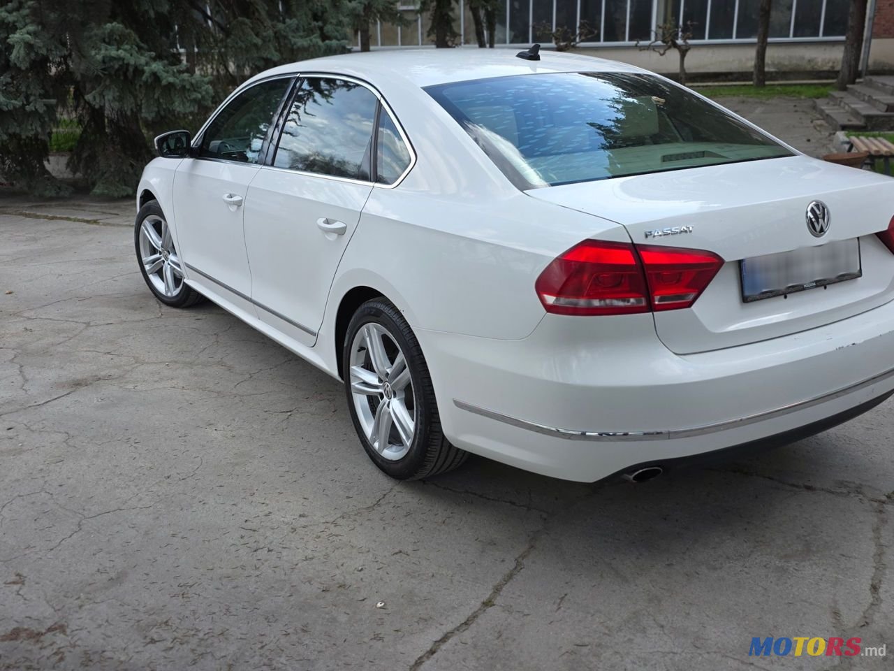 2014' Volkswagen Passat photo #5