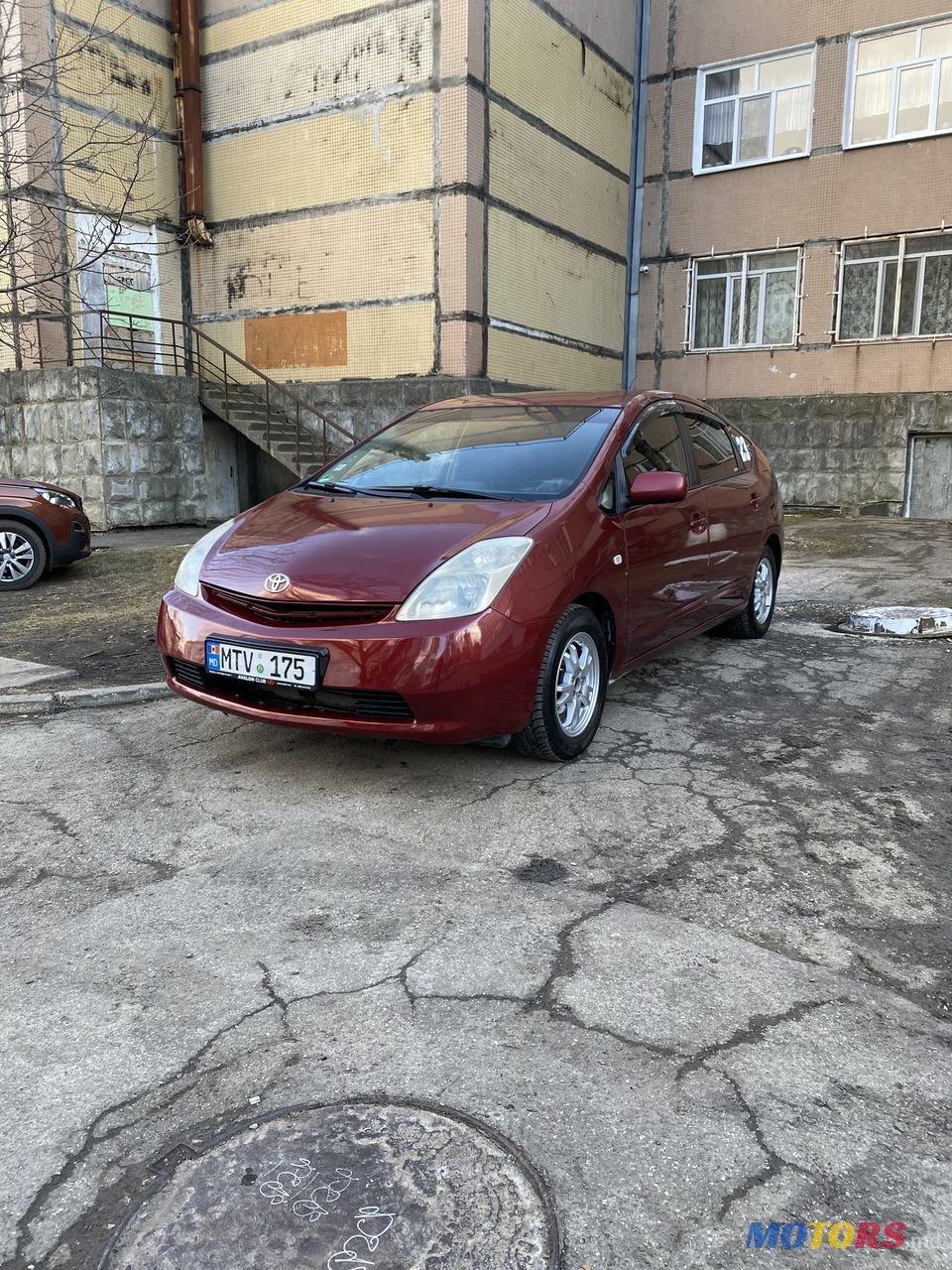 2005' Toyota Prius photo #1