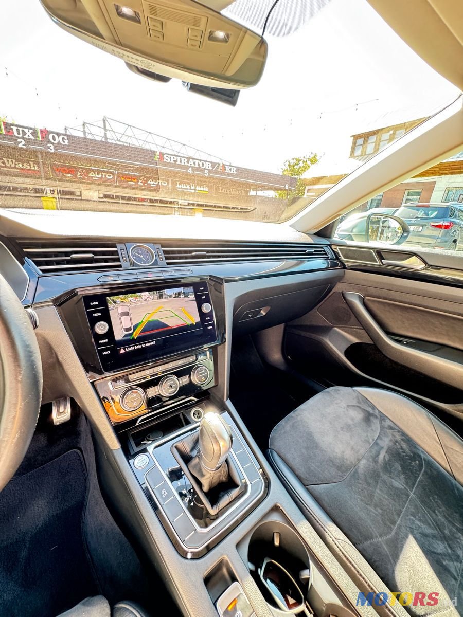 2018' Volkswagen Arteon photo #5