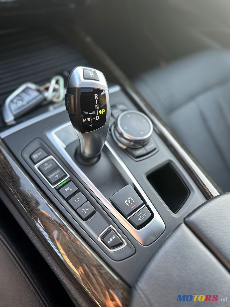 2015' BMW X5 photo #6