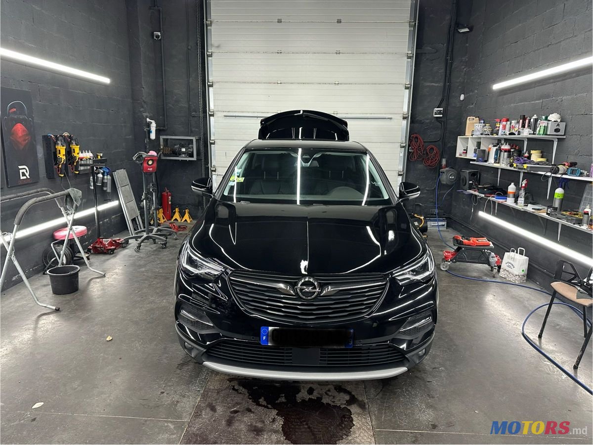 2021' Opel Grandland X photo #3