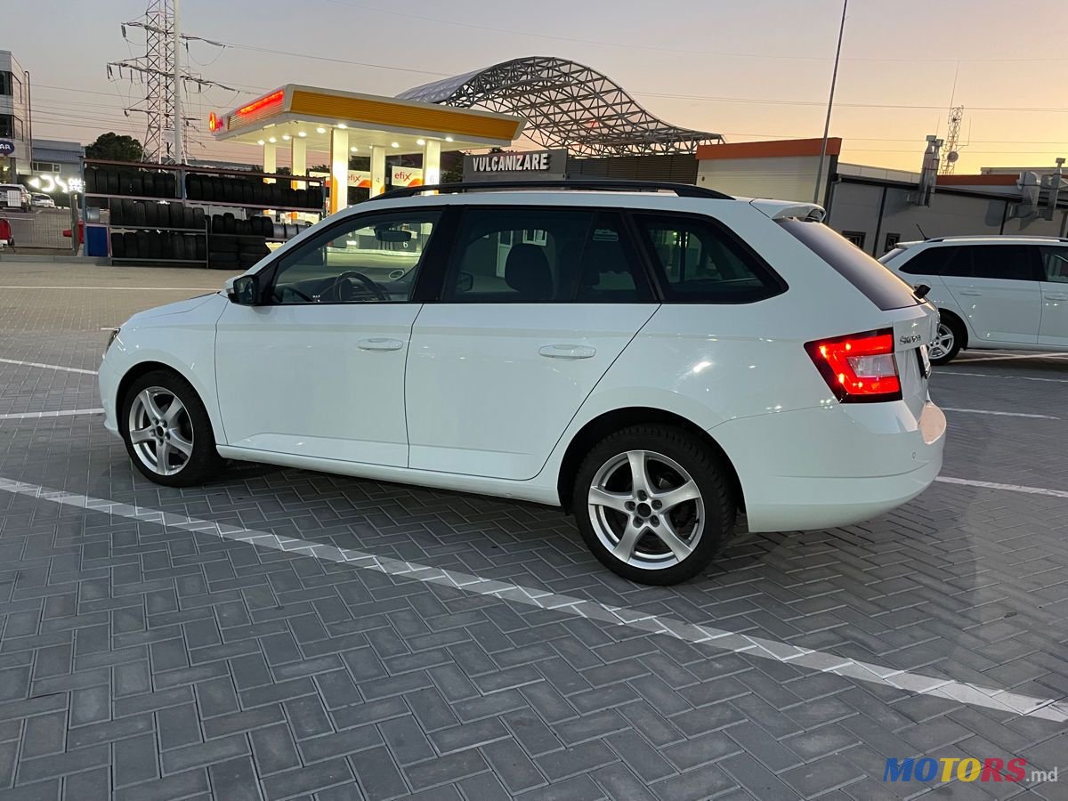 2017' Skoda Fabia photo #4