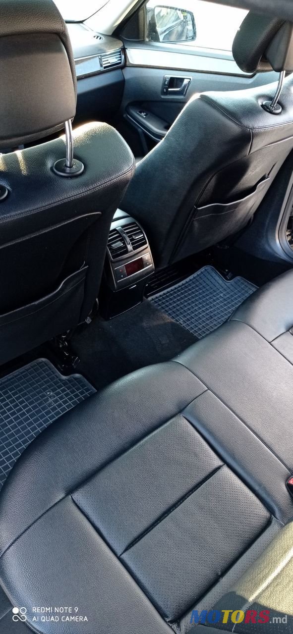 2010' Mercedes-Benz E Класс photo #5