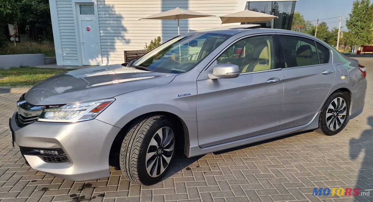 2017' Honda Accord photo #5