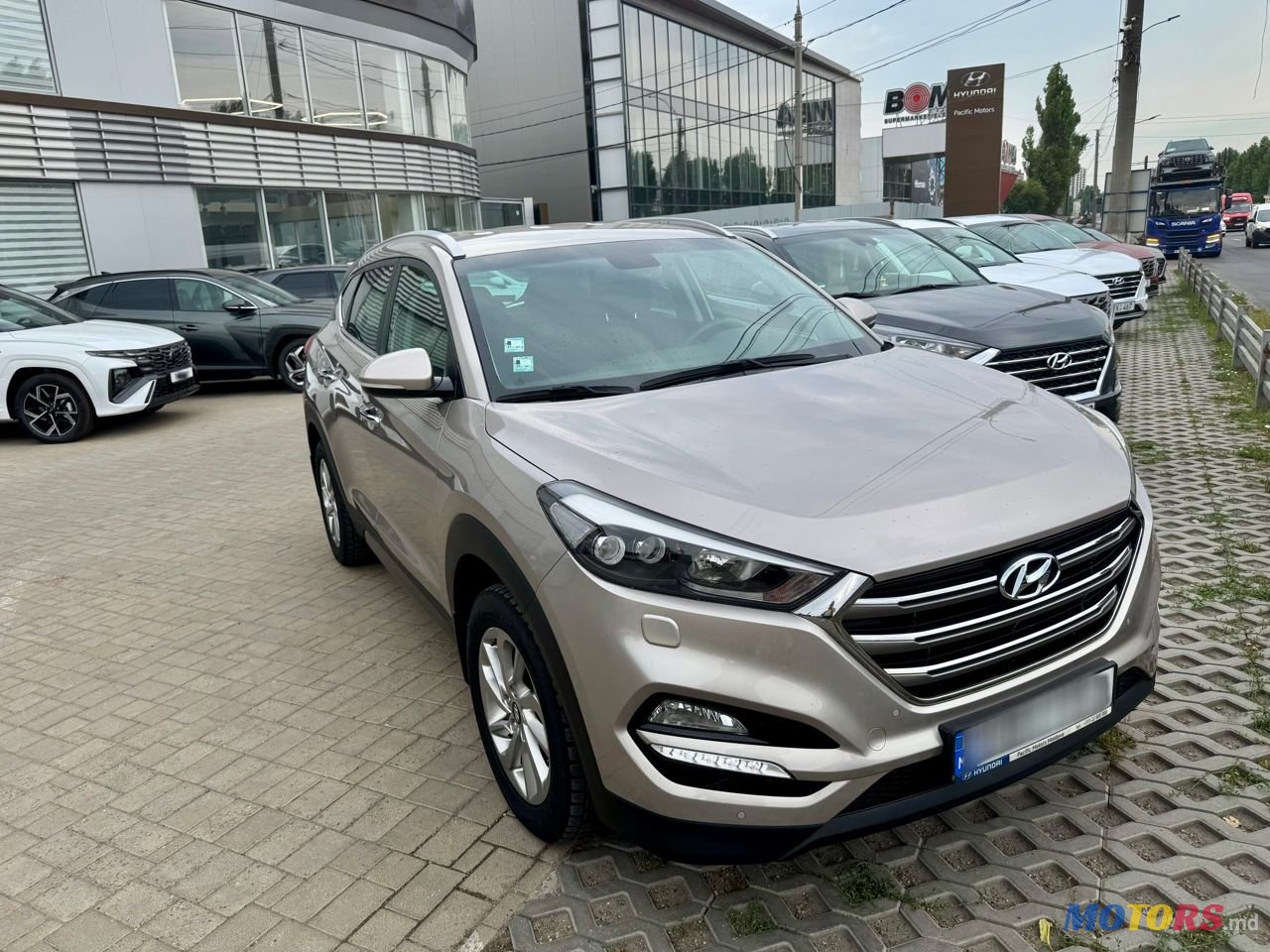2016' Hyundai Tucson photo #2