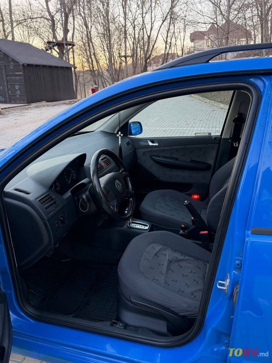 2003' Skoda Fabia photo #4