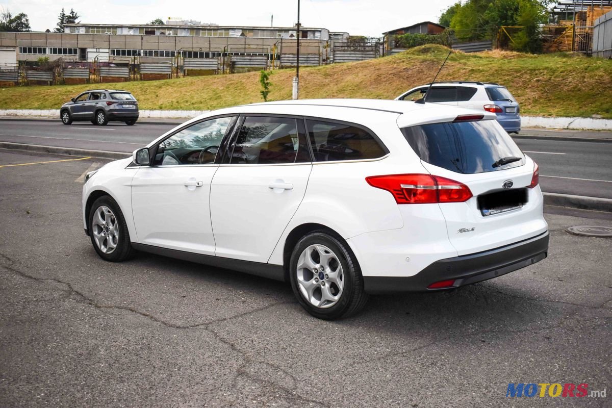 2015' Ford Focus photo #4