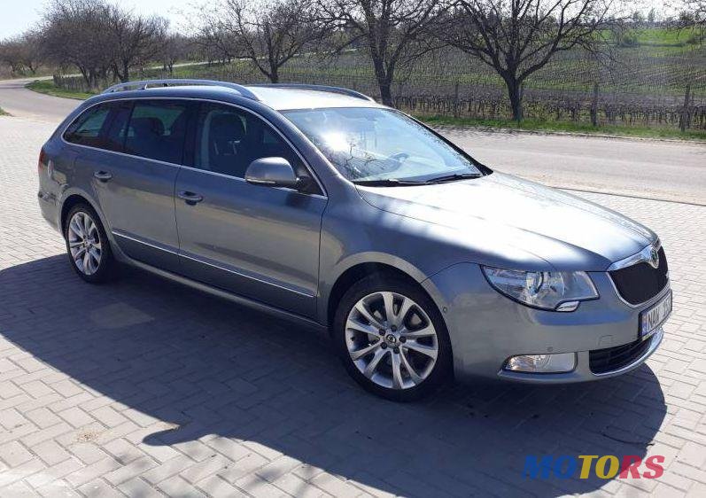 2013' Skoda Superb photo #1