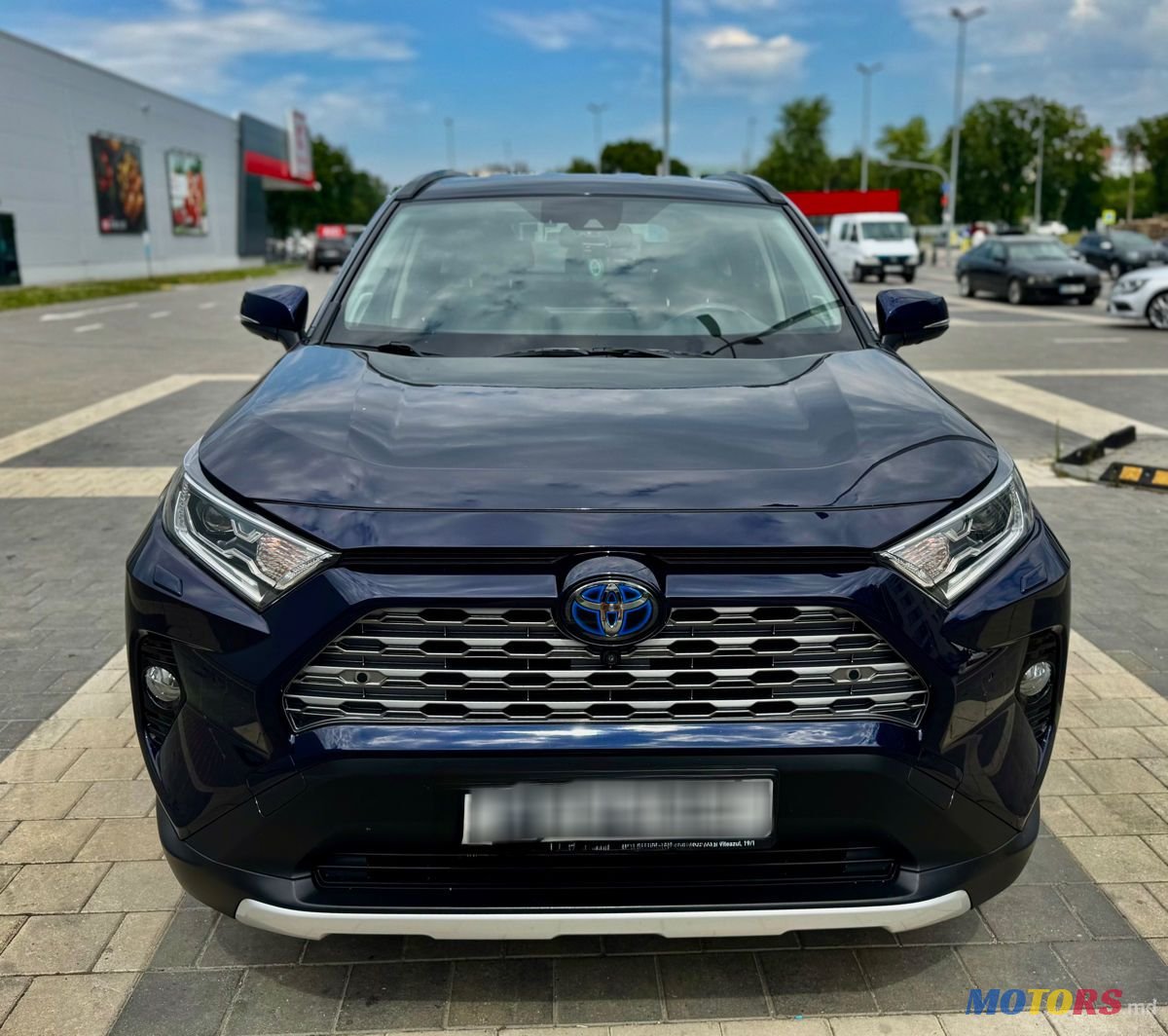 2019' Toyota RAV4 photo #1