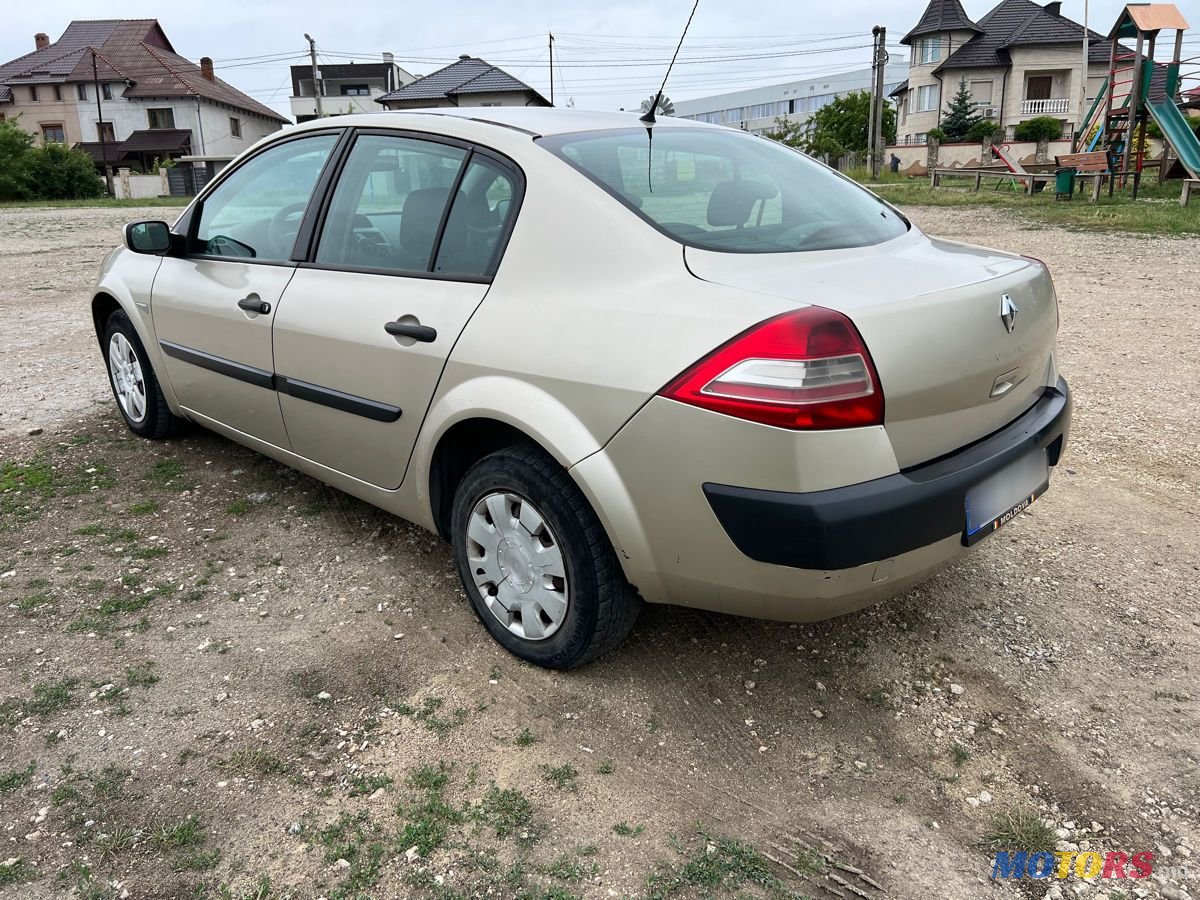 2007' Renault Megane photo #4