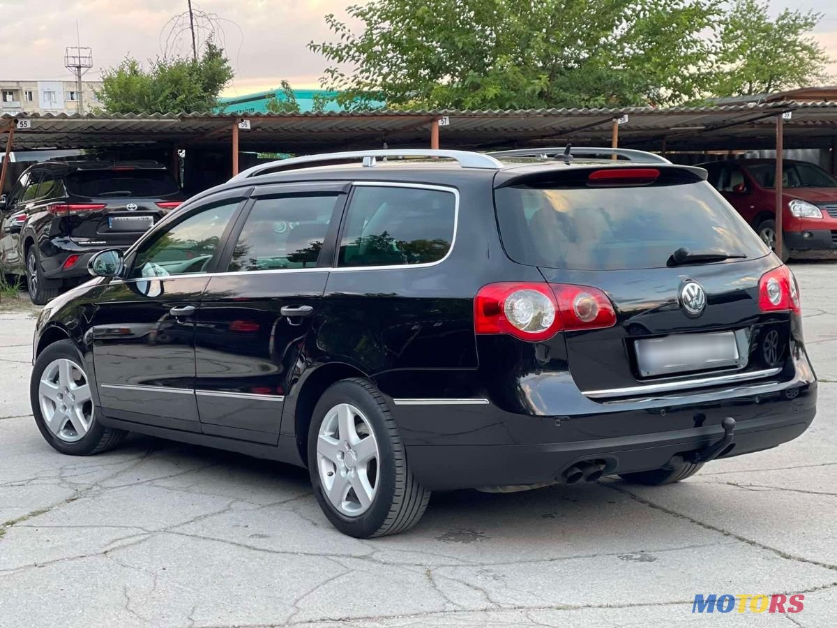 2007' Volkswagen Passat photo #4