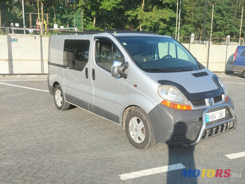 2004' Renault Trafic photo #1