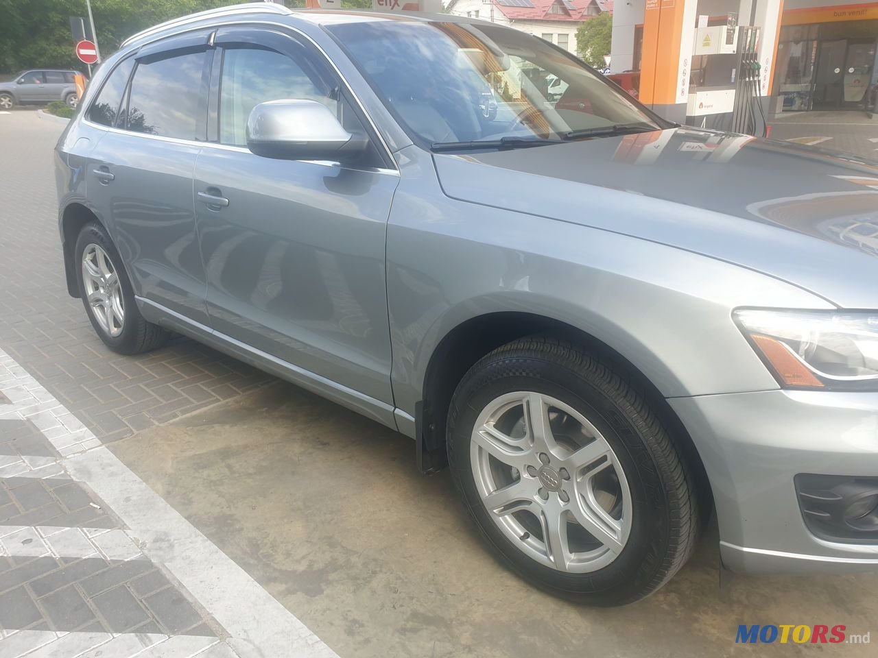 2011' Audi Q5 photo #3