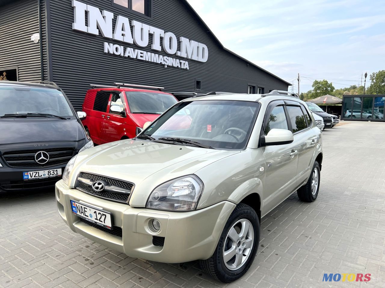 2009' Hyundai Tucson photo #1