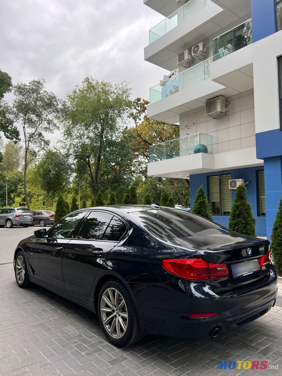 2018' BMW 5 Series photo #3