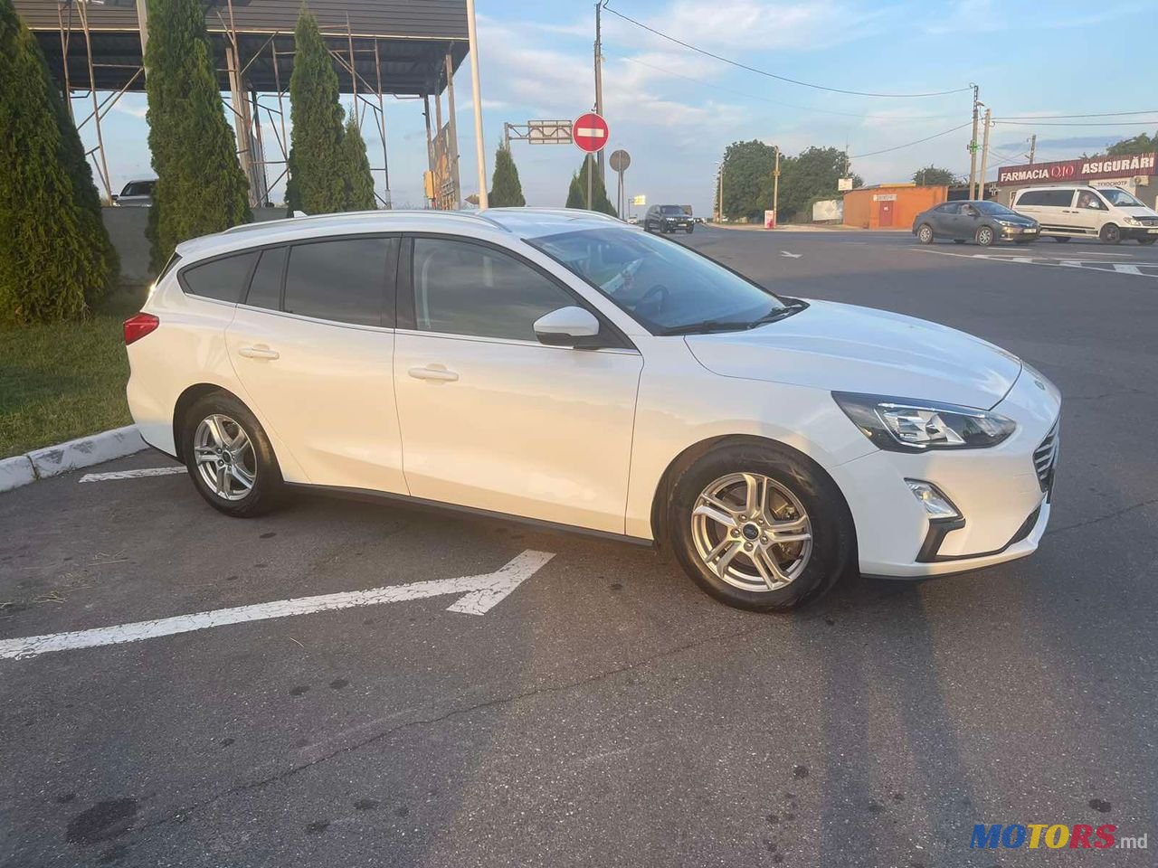 2020' Ford Focus photo #4