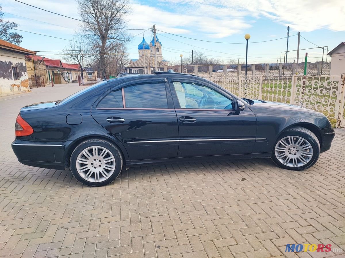 2006' Mercedes-Benz E-Class photo #4