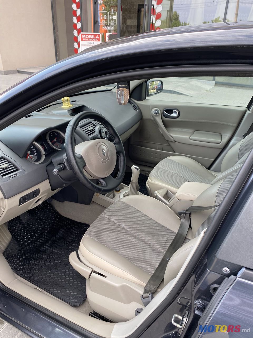 2006' Renault Megane photo #3