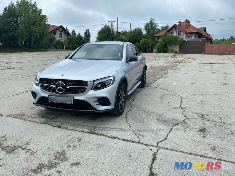 2018' Mercedes-Benz Glc Coupe photo #1