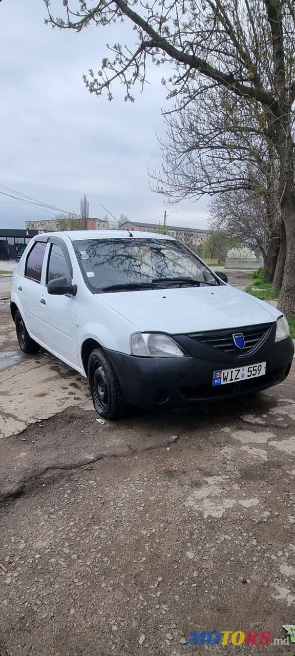 2011' Dacia Logan photo #1