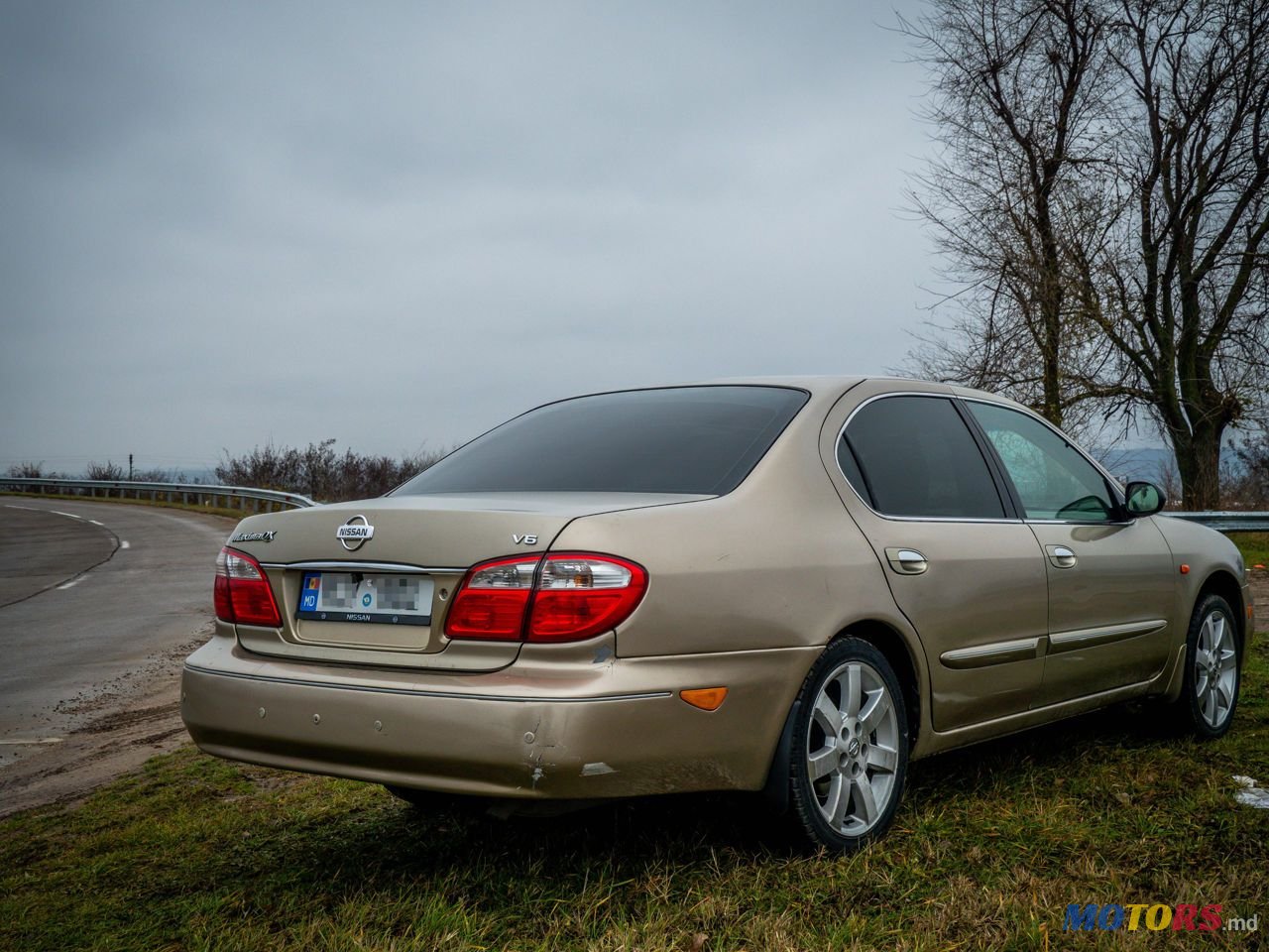 2004' Nissan Maxima photo #3