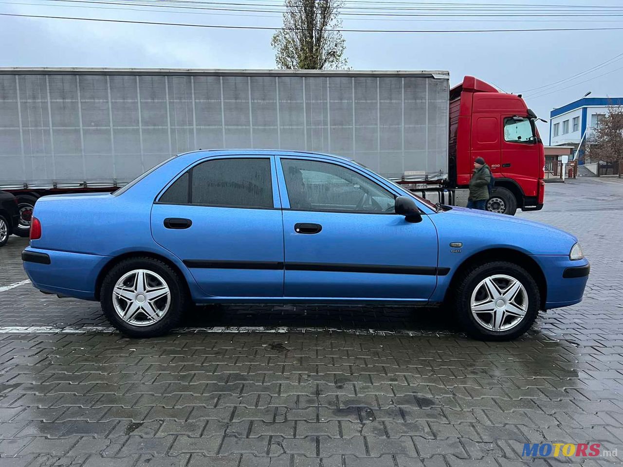 2000' Mitsubishi Carisma photo #5