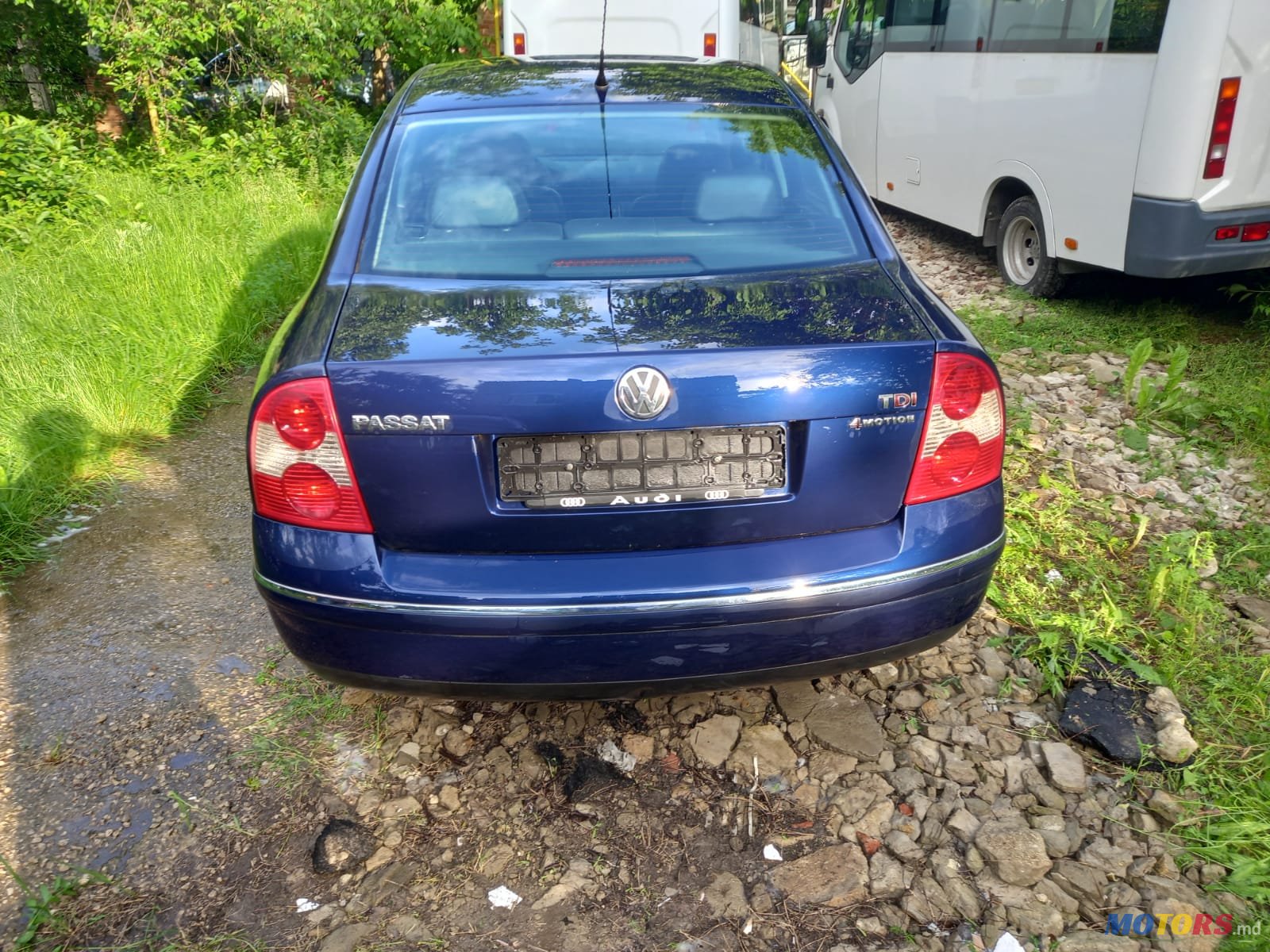 2002' Volkswagen Passat B5 photo #5