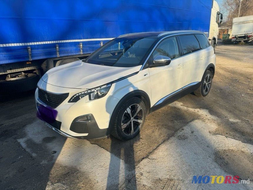 2019' Peugeot 5008 photo #1