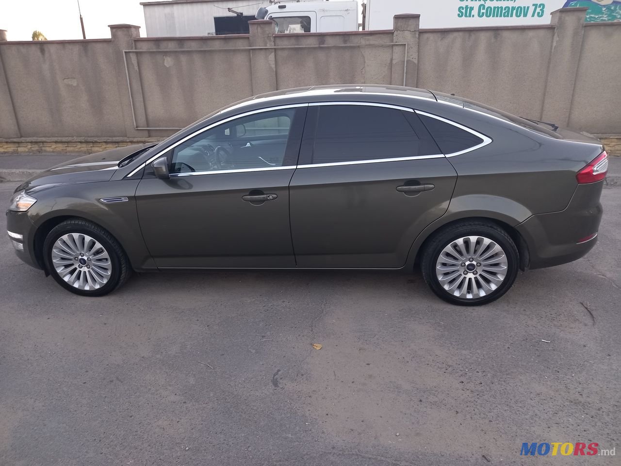 2011' Ford Mondeo photo #4