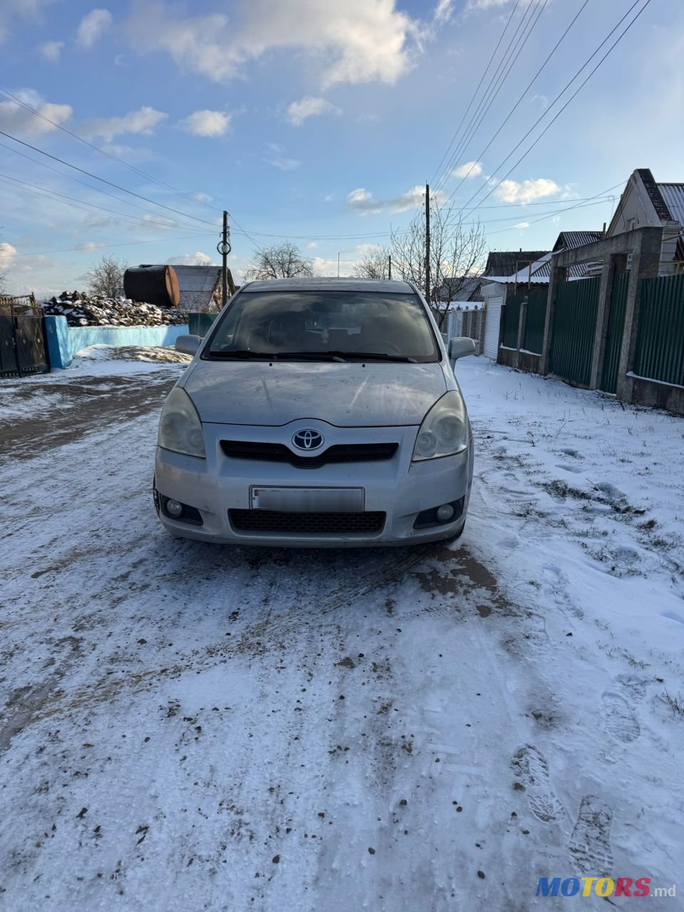 2008' Toyota Corolla Verso photo #1