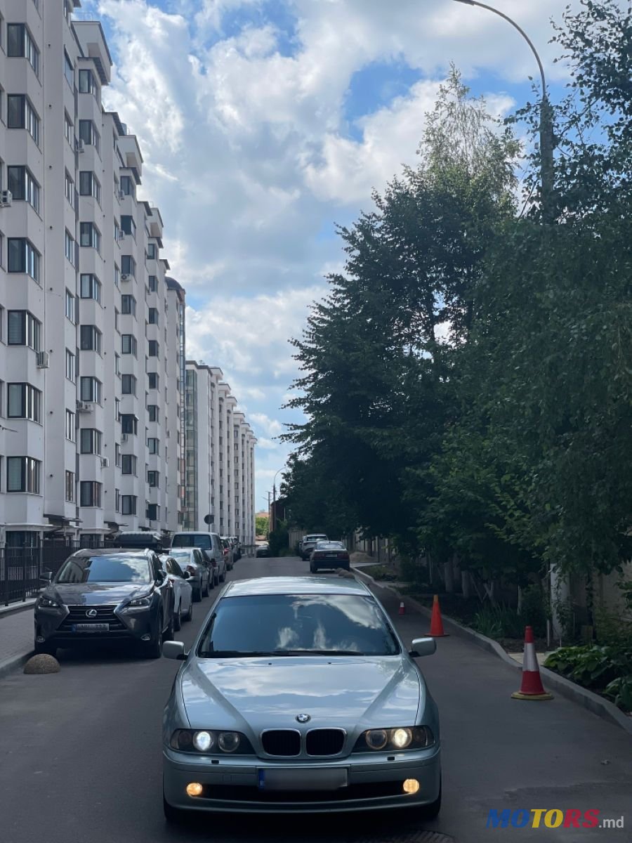 2003' BMW 5 Series photo #6