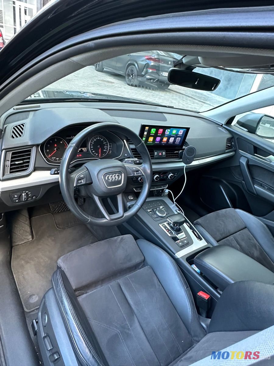 2019' Audi Q5 photo #4