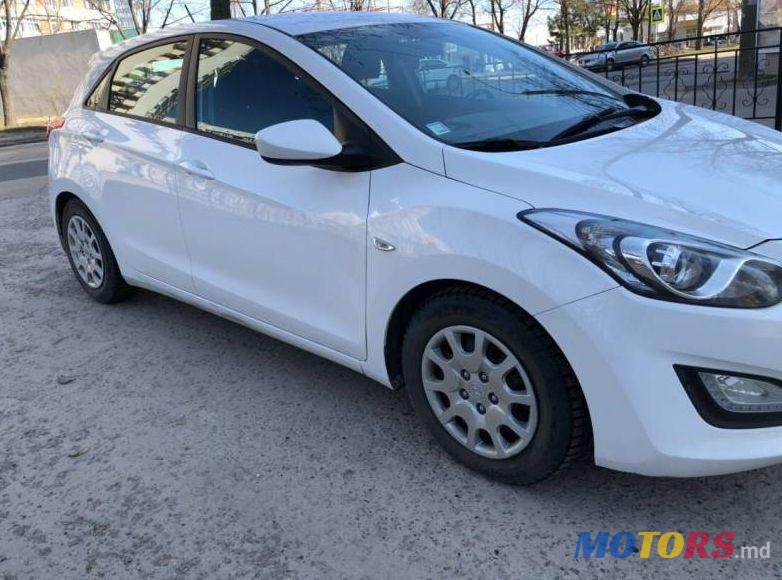 2013' Hyundai I30 photo #1