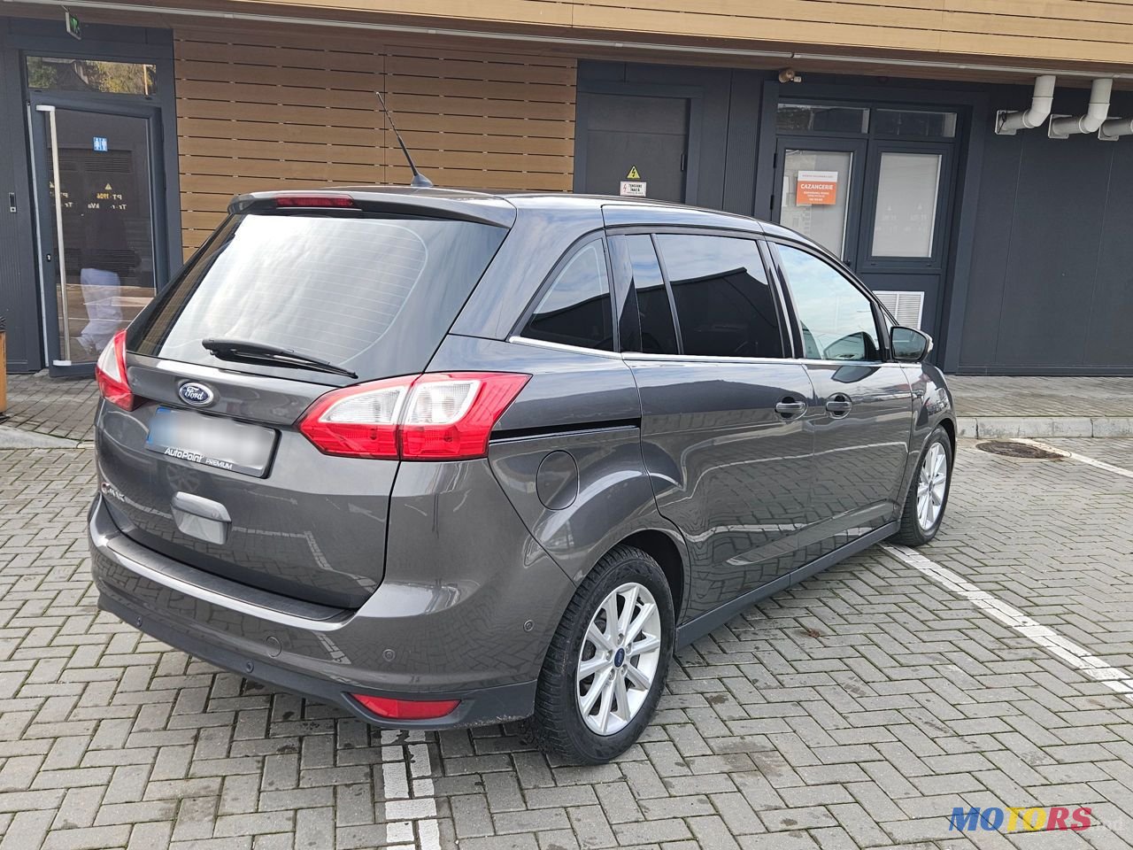 2016' Ford Grand C-MAX photo #2