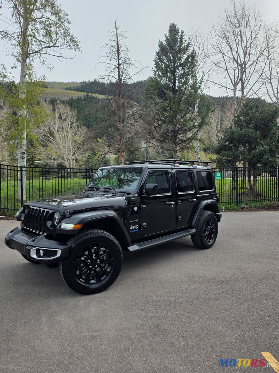 2021' Jeep Wrangler photo #4